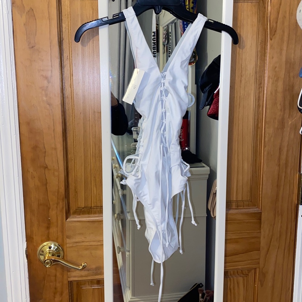 One piece suit